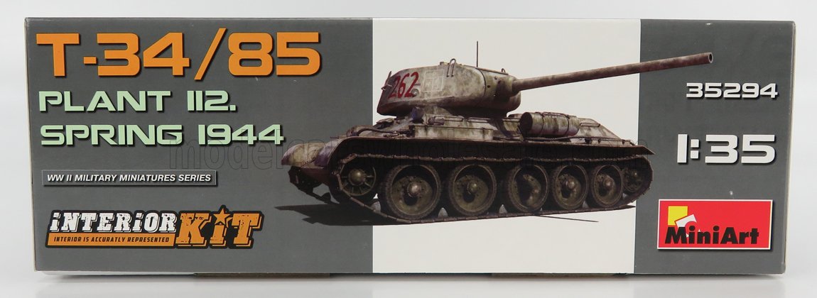 KAMPFPANZER | T-34/85 MILITARY TANK SPRING 1944 | /